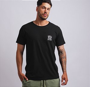 Camiseta Life is better on the Floripa Beachs Preta