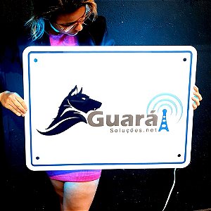 Placa em Acrílico com Logotipo em Acrílico e Iluminação em LED