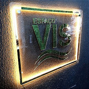 Placa em Acrílico com Logotipo em Acrílico e Iluminação em LED