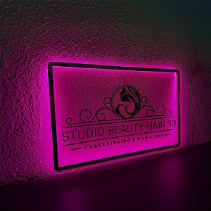 Placa em Acrílico com Logotipo em Acrílico e Iluminação em LED