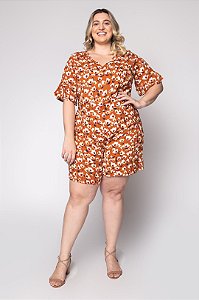 macacão florido plus size