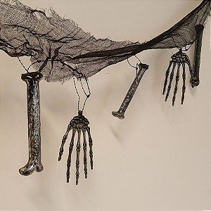 Enfeite Varal de Plástico e Tecido Mão de Caveira Halloween - 1 Unidade - Rizzo