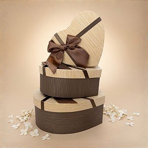 Kit Caixa Papel Rígido Coração Marrom/Beje com Laço Marrom - 3 unidades - Rizzo