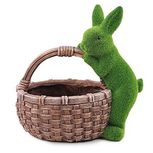 Coelho Decorativo de Grama Segurando Cesto - Cor Verde e Marrom - 34cm  - 1 unidade - Cromus - Rizzo