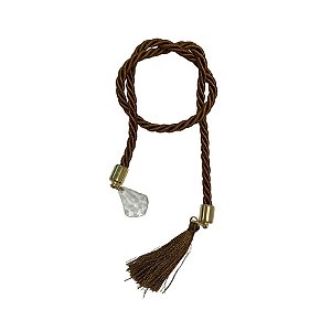 Cordão Decorativo Com Pompom E Pingente Pião - Marrom Com Ouro - 33,5cm - 1 unidade - Rizzo