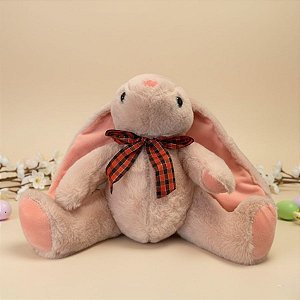 Coelho de Pelúcia Rosa Sentado com Laço Xadrez - Vermelho - 19,5x26,5x16cm - 1 unidade - Rizzo