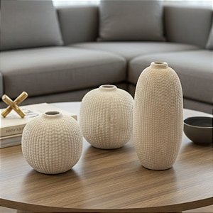 Kit Vasos Decorativos Orgânicos de Cerâmica - Off-white - 3 peças - 24x17x10cm - 1 unidade - Cromus - Rizzo