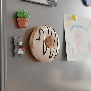 Mini Donnut Fake com Imã - Chocolate Branco - 5cm - 1 unidade - Rizzo