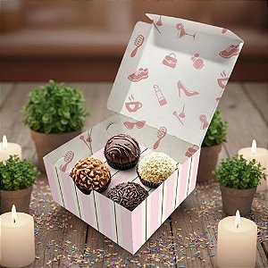 Caixa 4 Doces Quadrada - Mãe Essência - 7,5x7,5x6cm - 5 unidades - Regina - Rizzo