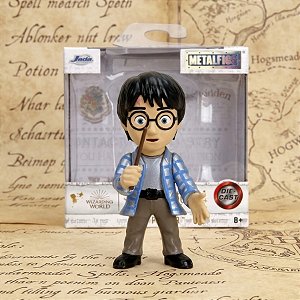 Mini Figura Colecionável - Harry Potter - Camisa Xadrez e Varinha - 6,3cm  - 1 unidade - Rizzo