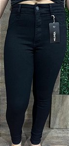 Calça Jeans Skinny Preta Levanta Bumbum Melinda com Lycra