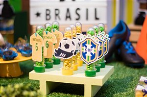 Tubete com aplique Brasil (camiseta Brasil, chuteira+bola, escudo CBF)