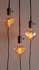 Arandela Meu Coração (Fio preto)