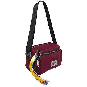 Bolsa de Nylon Impermeável Pequena com Chaveiro - Manchester Vinho Marsala