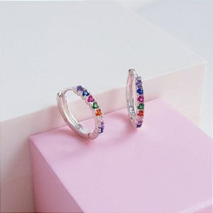 Argola Clique 14mm Cravejada Zirconias Coloridas Prata 925