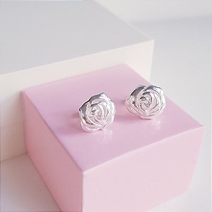 Brinco Flor detalhes Vazados Prata 925