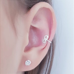 Piercing Fake Infinito e Zirconias