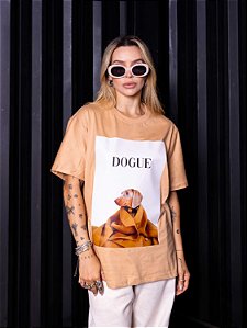 Tshirt Max Revista Dogue - Marrom