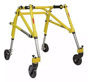 BC1542-B ANDADOR MERCUR POSTERIOR DE ALUMINIO COM 4 RODAS M