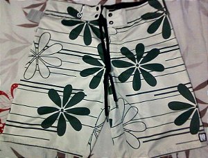 bermudas