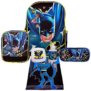 Mochila Masculina Infantil de Costas Batman com Acessórios