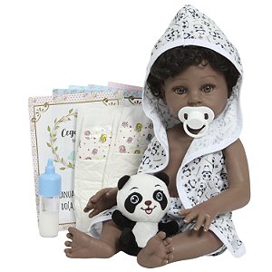 Boneco Reborn Negro Menino Com Saída De Banho Pandinha 46cm