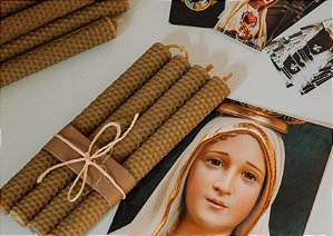 Vela de cera de abelha Alveolada - kit com 4 velas