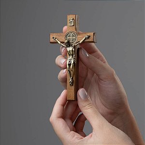 CRUCIFIXO DE PAREDE SAO BENTO 12CM