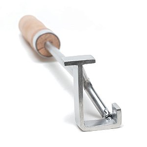 Marcador De Gado Em Inox Padrão Abcz Letra J