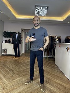 Calça jeans masculina skinny com elastano