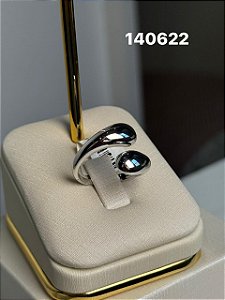 Anel liso branco regulável