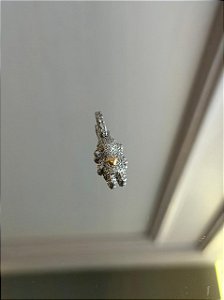 Pingente menina micro zircônia bicolor