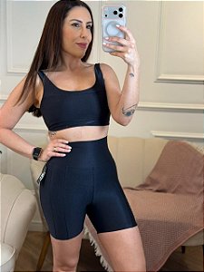 Conjunto shorts e top poliamida Thaís