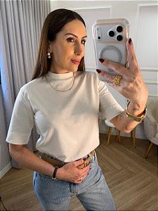 T-shirt gola alta Patrícia