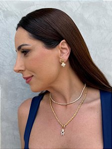 Pingente menino cravejado safira