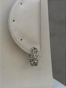Brinco argola elos branco