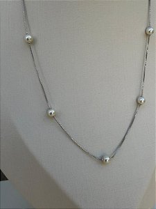 Colar pérola branco 45 cm
