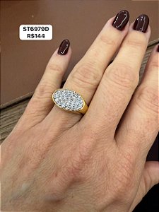 Anel oval zircônias dourado