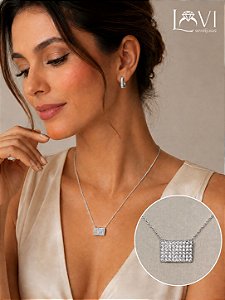 Colar plaquinha zircônias