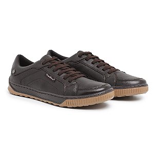 Sapatenis fire sale wave