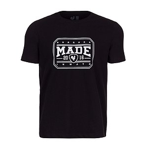 Camiseta Estampada Masculina Made in Mato Silver Badge Preta