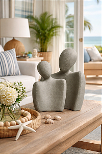 Enfeite Decorativo Estátuas Casal Cinza em Cerâmica