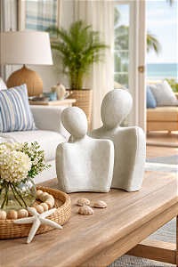 Enfeite Decorativo Estátuas Casal Off-White em Cerâmica