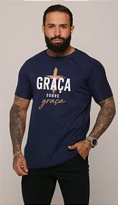 (CAMISETA) GRAÇA SOBRE GRAÇA - MARINHO