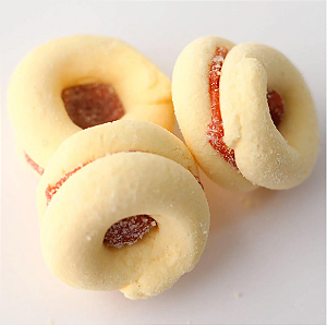 Biscoito Amanteigado Bambolê Recheado
