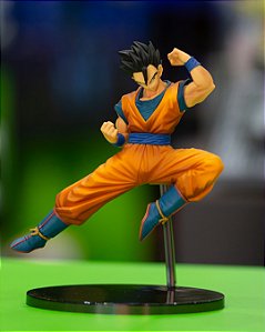 Estátua Goku Ultra Instinto Superior Chosenshiretsuden II Dragon Ball Super  - Banpresto Bandai - Toyshow Tudo de Marvel DC Netflix Geek Funko Pop  Colecionáveis