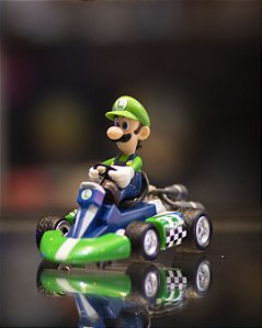 Boneco Mario Kart Luigi Carrinho Fricção Nintendo