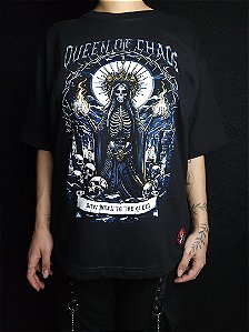 Camiseta Oversized Queen Of Chaos