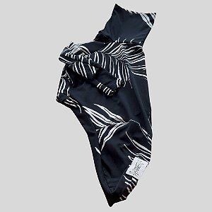 CACHARREL DE GALGO ITALIANO UV PRETA E BRANCA PE