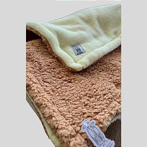 COBERTOR FLUFFY AMARELO E CARAMELO PE